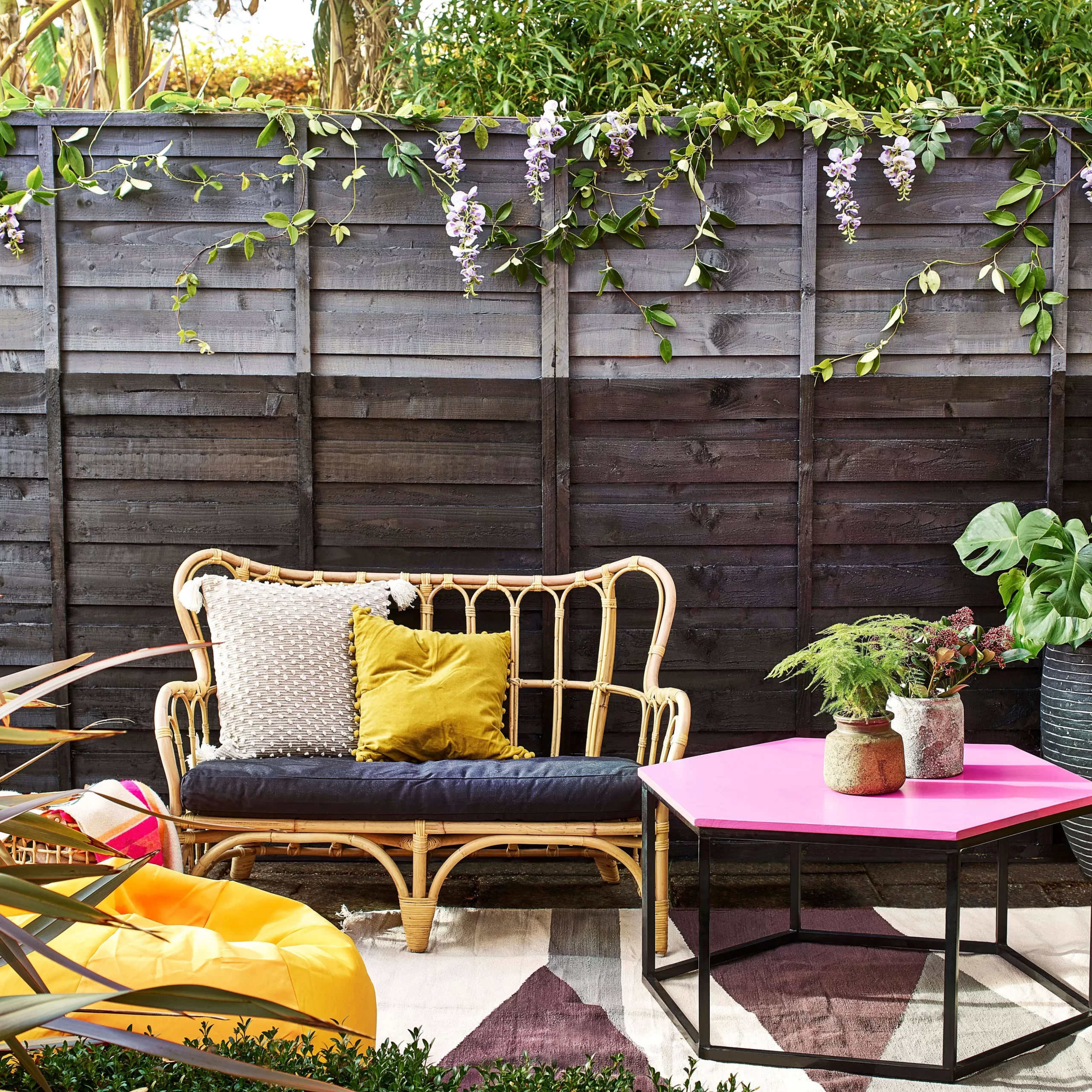 Cuprinol 5 year ducksback Black Matt Fence & shed Treatment, 5L Cuprinol 5 Year Ducksback Black Matt Fence & Shed Treatment, 5L -Trade Point Sale Shop cuprinol 5 year ducksback black matt fence shed treatment 5l5010212619360 01i bq scaled