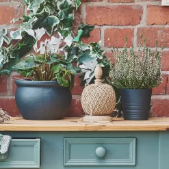 Rust-Oleum Black Sand Matt Furniture Paint, 750ml -Trade Point Sale Shop rust oleum black sand matt furniture paint 750ml5013296131506 01i bq