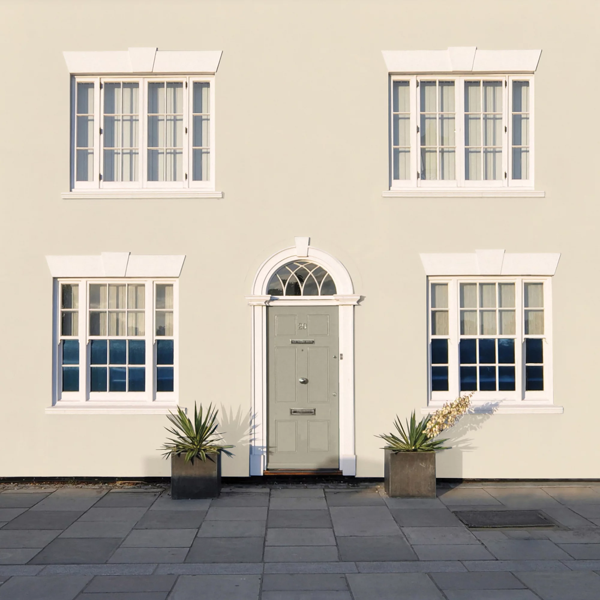 Sandtex Ultra smooth Magnolia Masonry paint, 10L Sandtex Ultra Smooth Magnolia Masonry Paint, 10L -Trade Point Sale Shop sandtex ultra smooth magnolia masonry paint 10l5010131460937 05i bq
