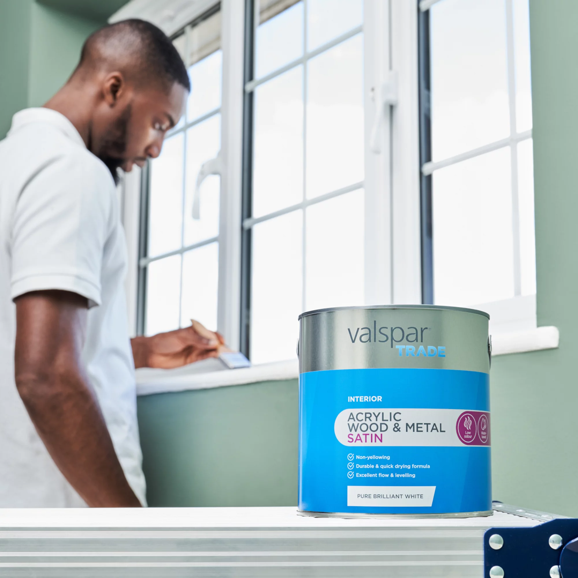 Valspar Trade Wood & Metal Pure brilliant white 118.0061220.340 Satin Metal & wood paint, 2.5L Valspar Trade Wood & Metal Pure Brilliant White 118.0061220.340 Satin Metal & Wood Paint, 2.5L -Trade Point Sale Shop valspar trade wood metal pure brilliant white 118 0061220 340 satin metal wood paint 2 5l5055018166076 01i bq